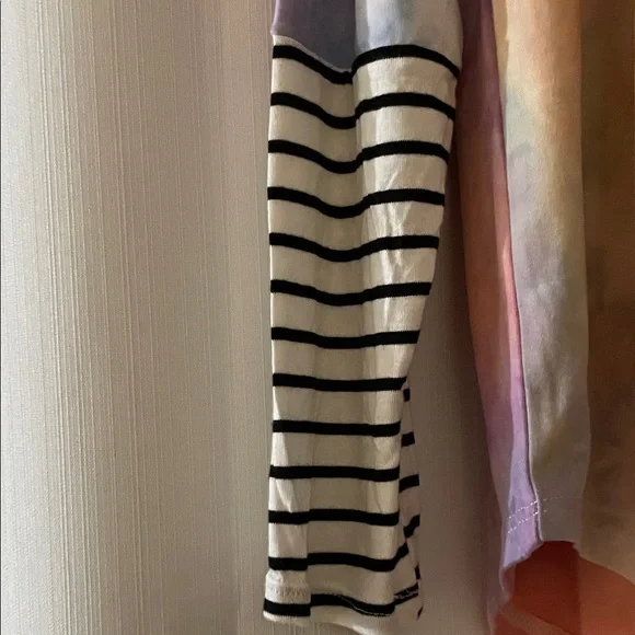 BiBi Multicolor Tie-Dye Hoodie Blouse - Picture 2 of 9